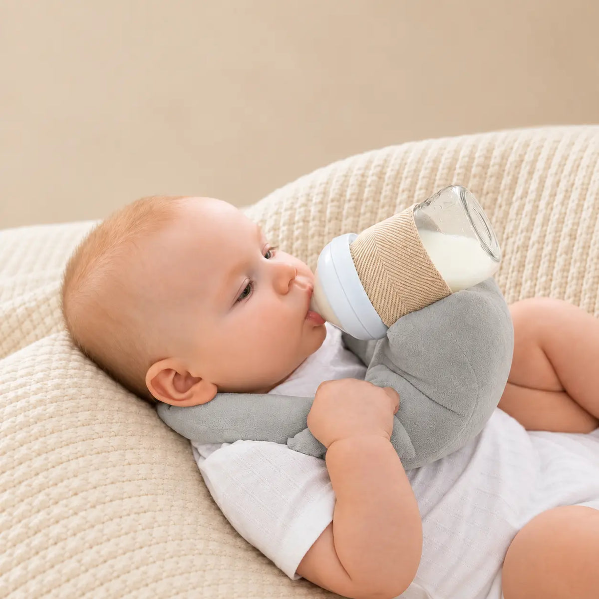 Hands-Free Baby Bottle Holder